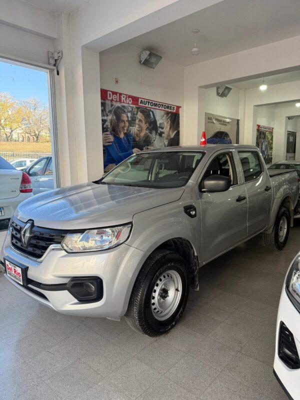Renault ALASKAN