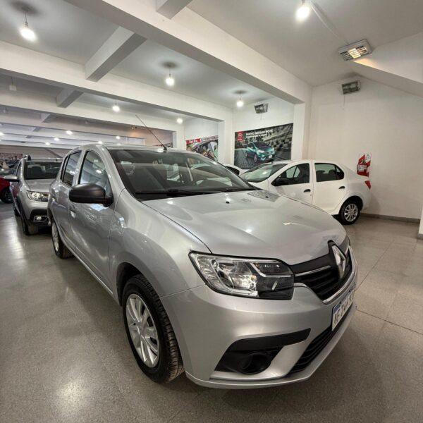 Renault Sandero life