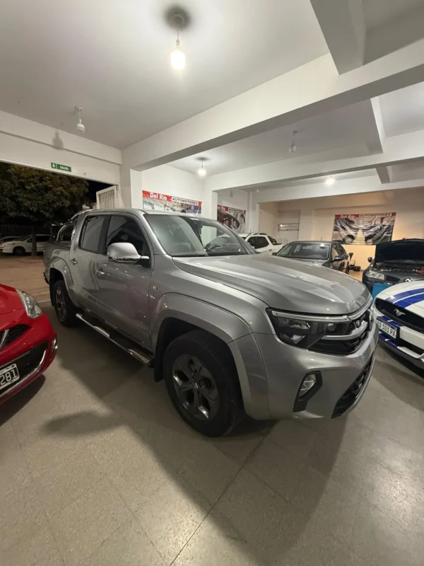 VOLKSWAGEN AMAROK HIGHLINE 2025 - Imagen 3