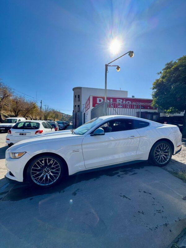 FORD MUSTANG GT 2018 - Imagen 5