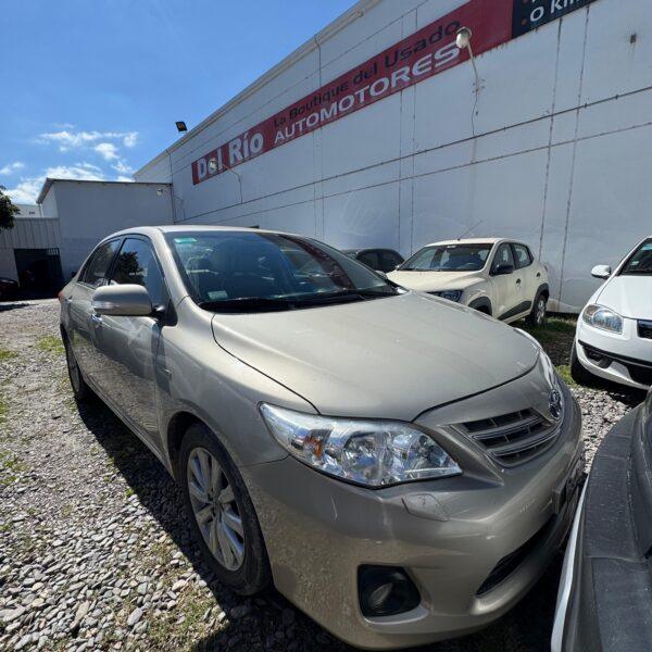 TOYOTA COROLLA SEG 2013 1.8