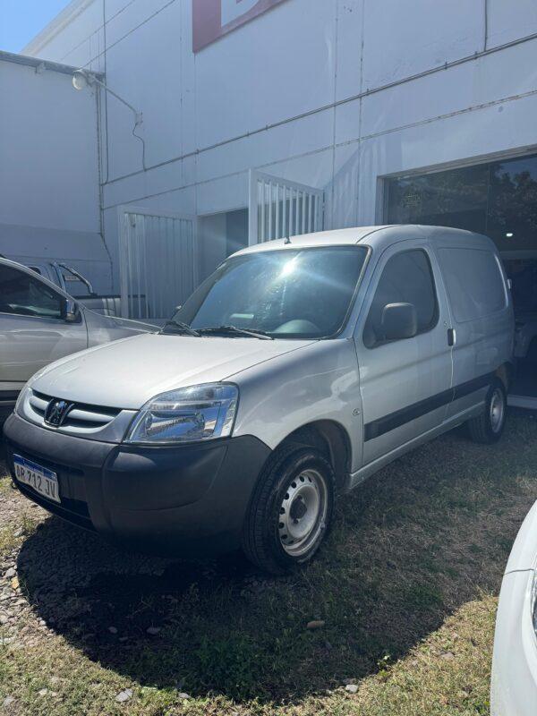 PEUGEOT PARTNER 2017 1.4 FURGON GNC - Imagen 2