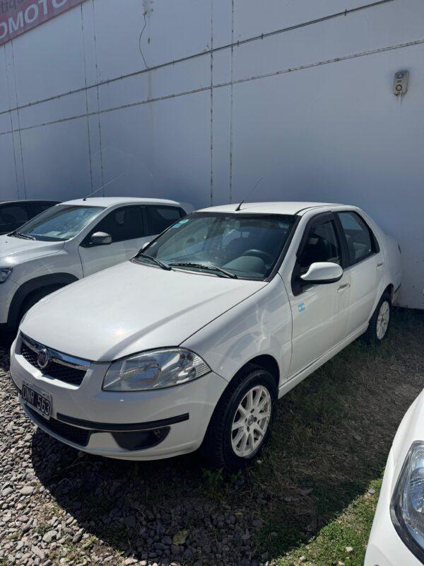FIAT SIENA 1.4 2015 CON GNC EL - Imagen 2