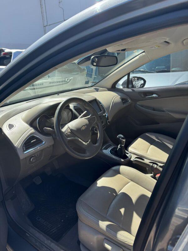 CHEVROLET CRUZE 2017 1.4 TURBO MT 4P - Imagen 5