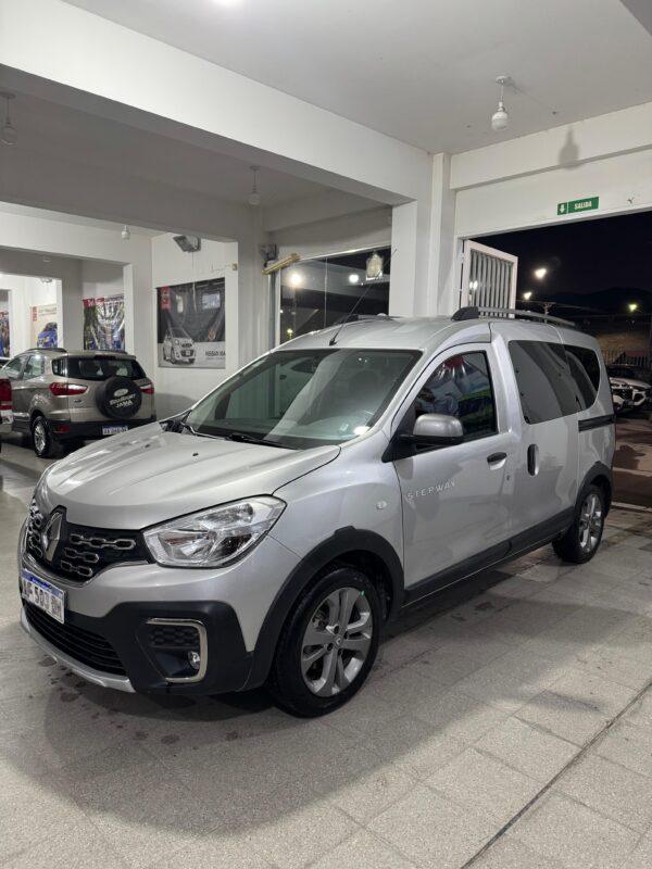 RENAULT KANGOO STEPWAY 2022 1.5 DIESEL - Imagen 5