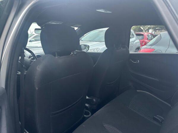 RENAULT CAPTUR ZEN 2.0 2020 CON GNC - Imagen 5
