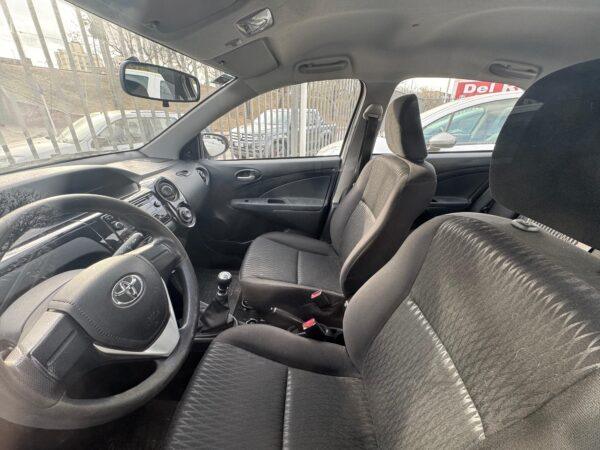 TOYOTA ETIOS 2018 1.5 X  4P - Imagen 5