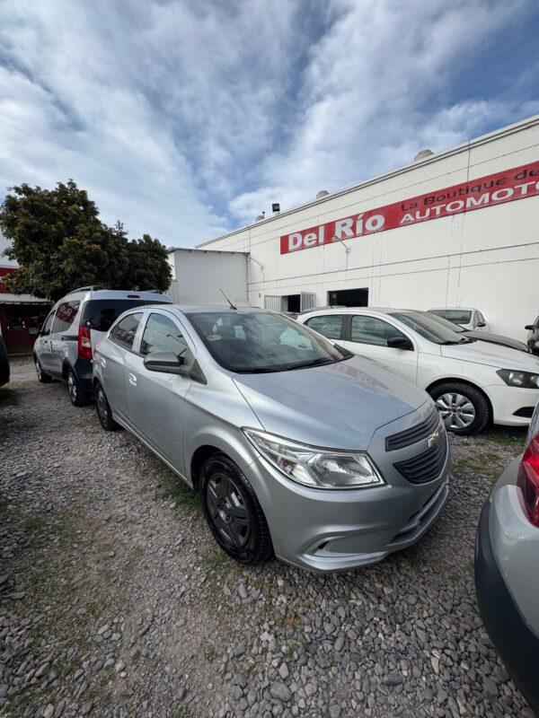 CHEVROLET ONIX 2019 LS JOY+ 1.4 GNC