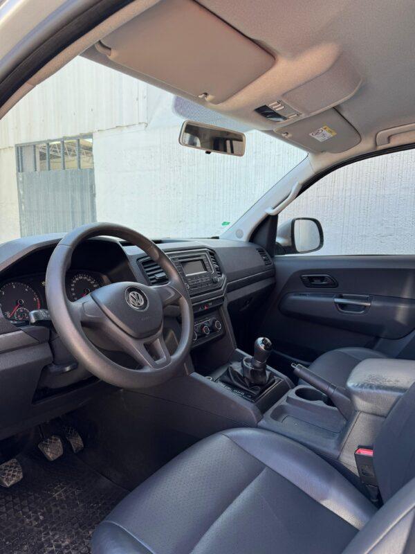 VOLKSWAGEN AMAROK TRENDLINE 2019 4X4 MT - Imagen 6