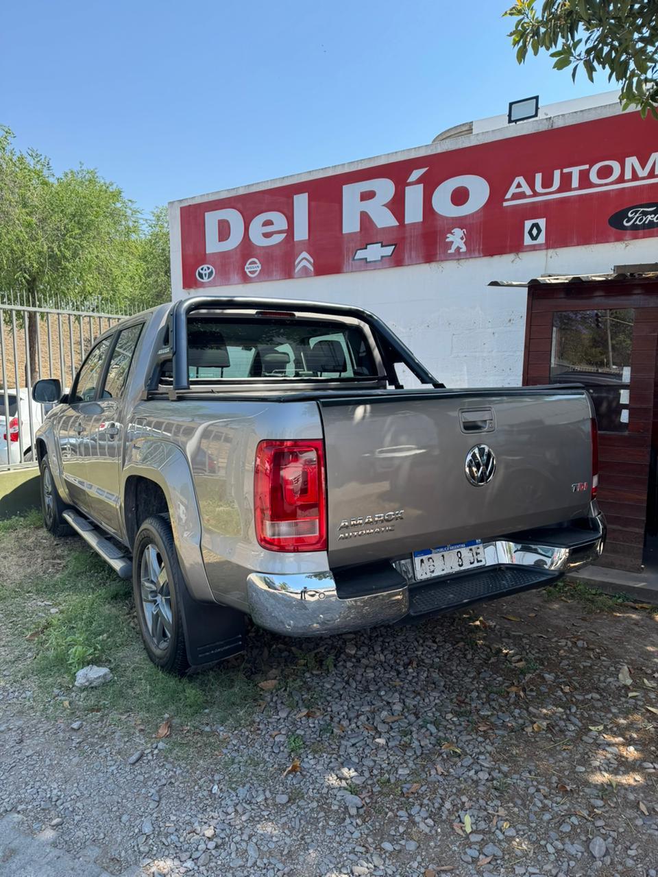 VOLKSWAGEN AMAROK HIGHLINE 2017 AT - Imagen 2