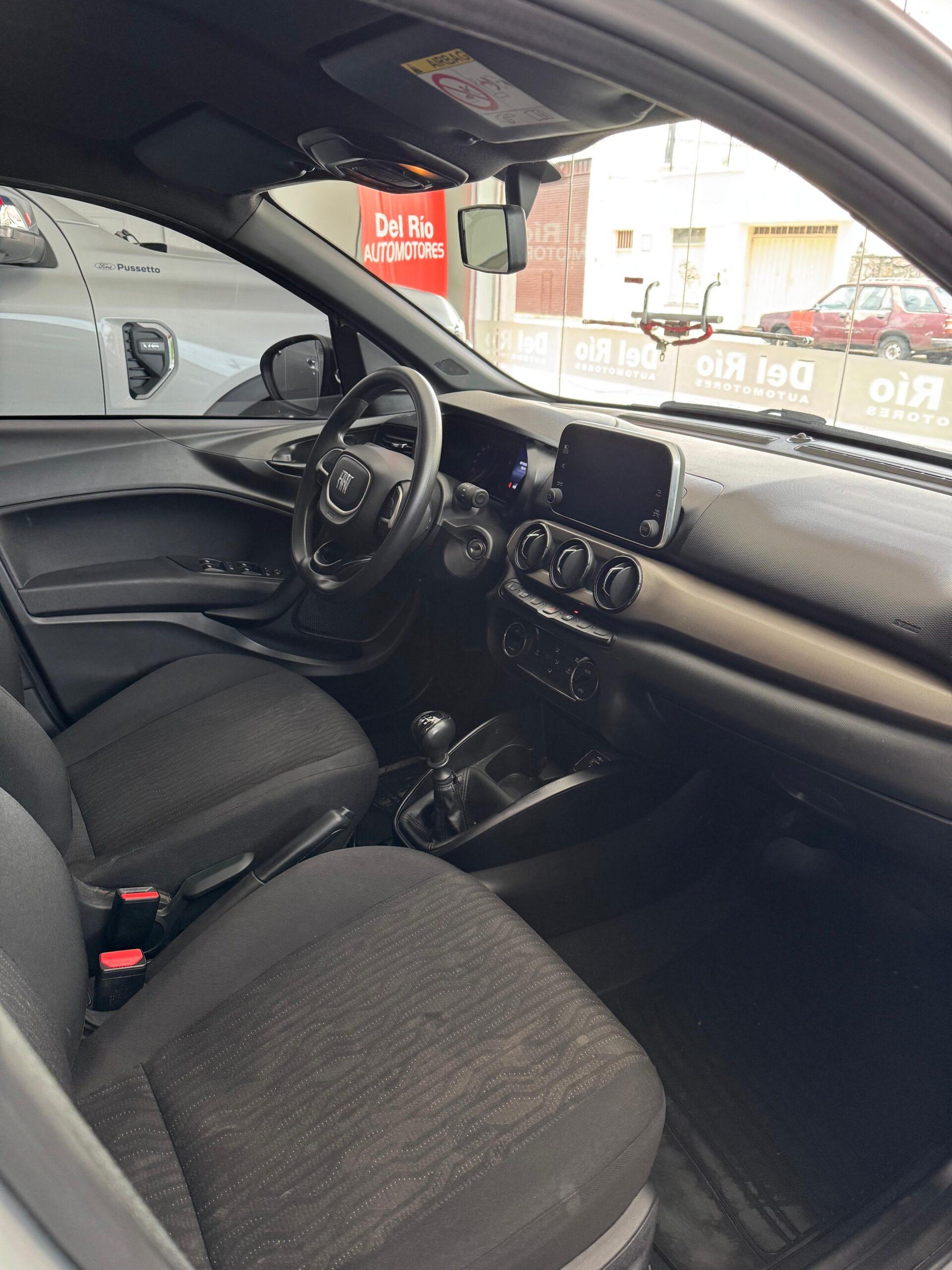 FIAT CRONOS 2023 DRIVE PLUS 1,3 MT - Imagen 5