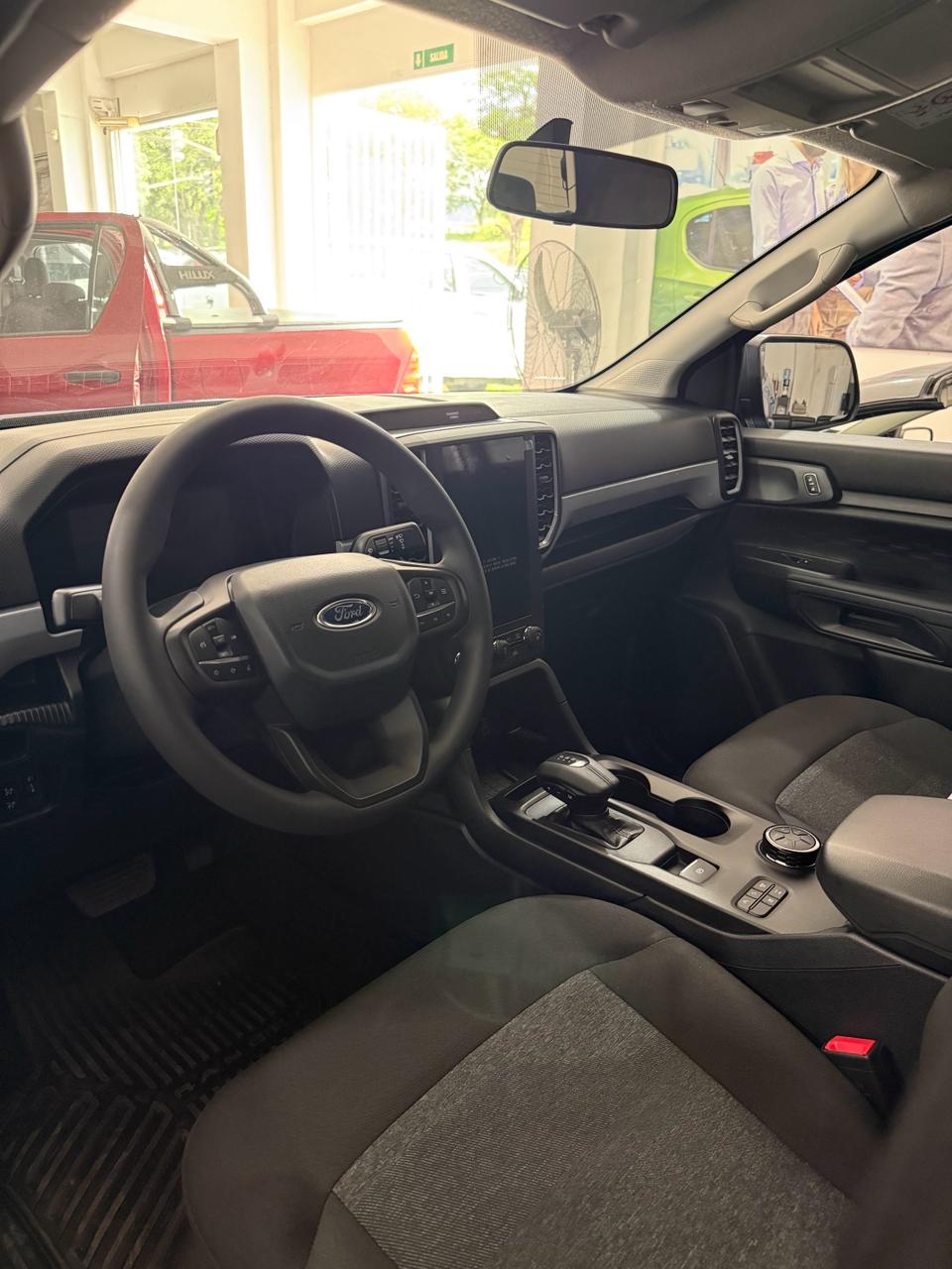 FORD RANGER XLS V6 4X4 AT10 2026 0KM - Imagen 6