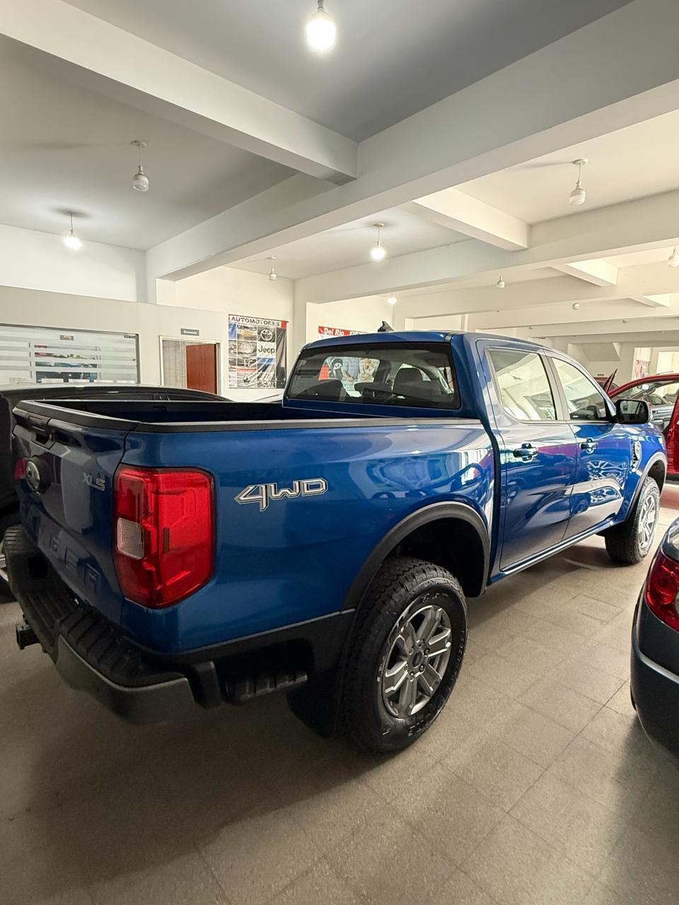 FORD RANGER XLS V6 4X4 AT10 2026 0KM - Imagen 4