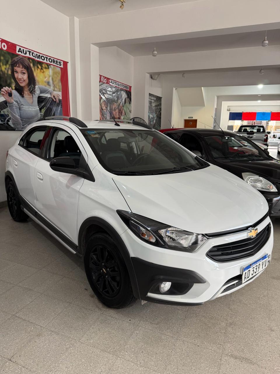 CHEVROLET ONIX 2018 ACTIV 1.4 FULL