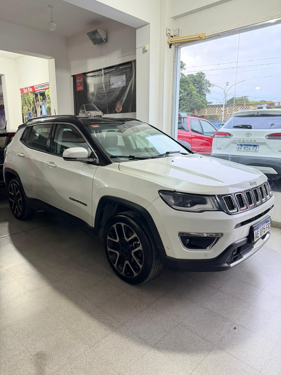 JEEP COMPAS LIMITED 4X4 AT9 2020