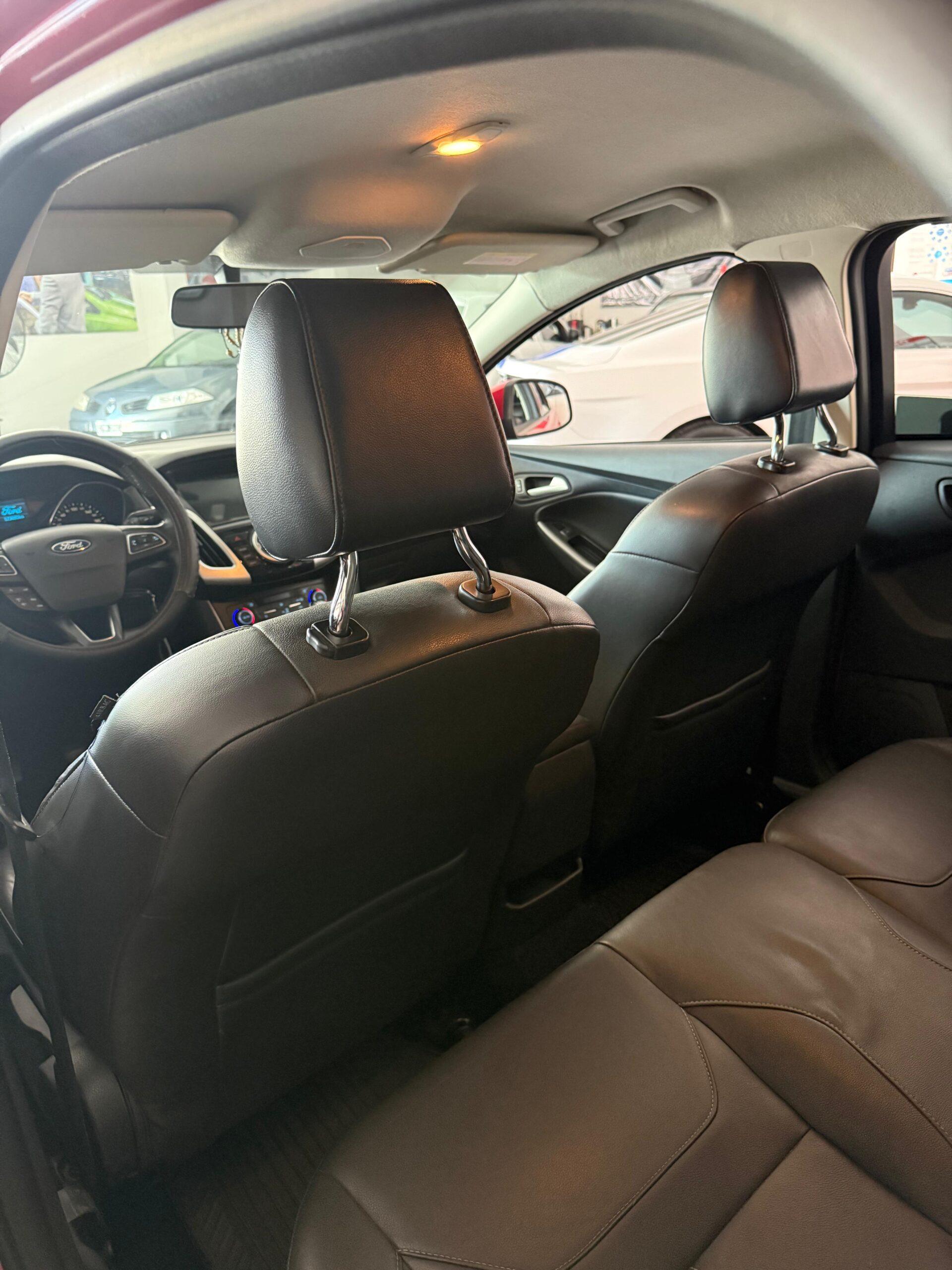 FORD FOCUS 2015 SE MT 2.0 5P - Imagen 6