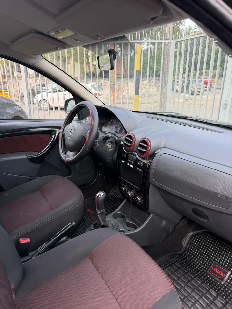 RENAULT SANDERO STEPWAY 2013 FULL GNC - Imagen 5