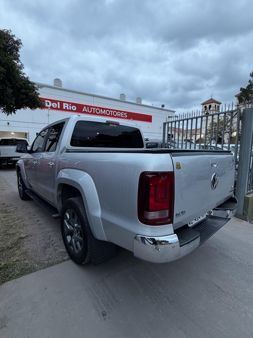 VOLKSWAGEN AMAROK V6 HIGHLINE 2021 AT 4X4 - Imagen 4