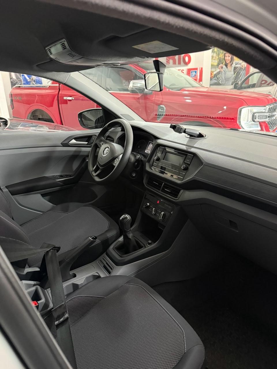 VOLKSWAGEN T-CROSS 2020 1.6 MT - Imagen 5