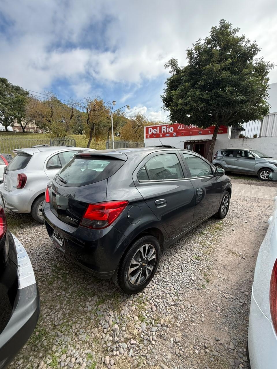 CHEVROLET ONIX 1.4 LTZ 2016 - Imagen 4