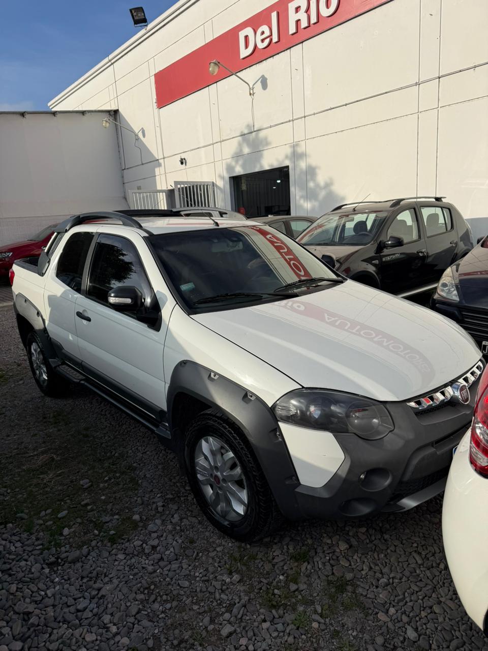 FIAT STRADA 2016 ADVENTURE FULL 1.6 DOBCAB