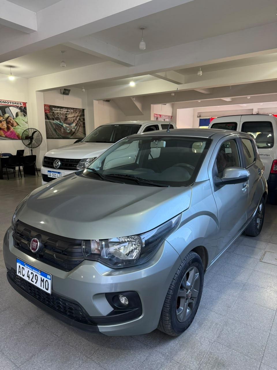 FIAT MOBI EASY TOP 2018 FULL 1.0 - Imagen 2
