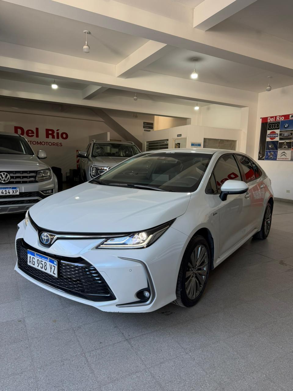 TOYOTA COROLLA 2025 XEI HIBRIDO AT - Imagen 3