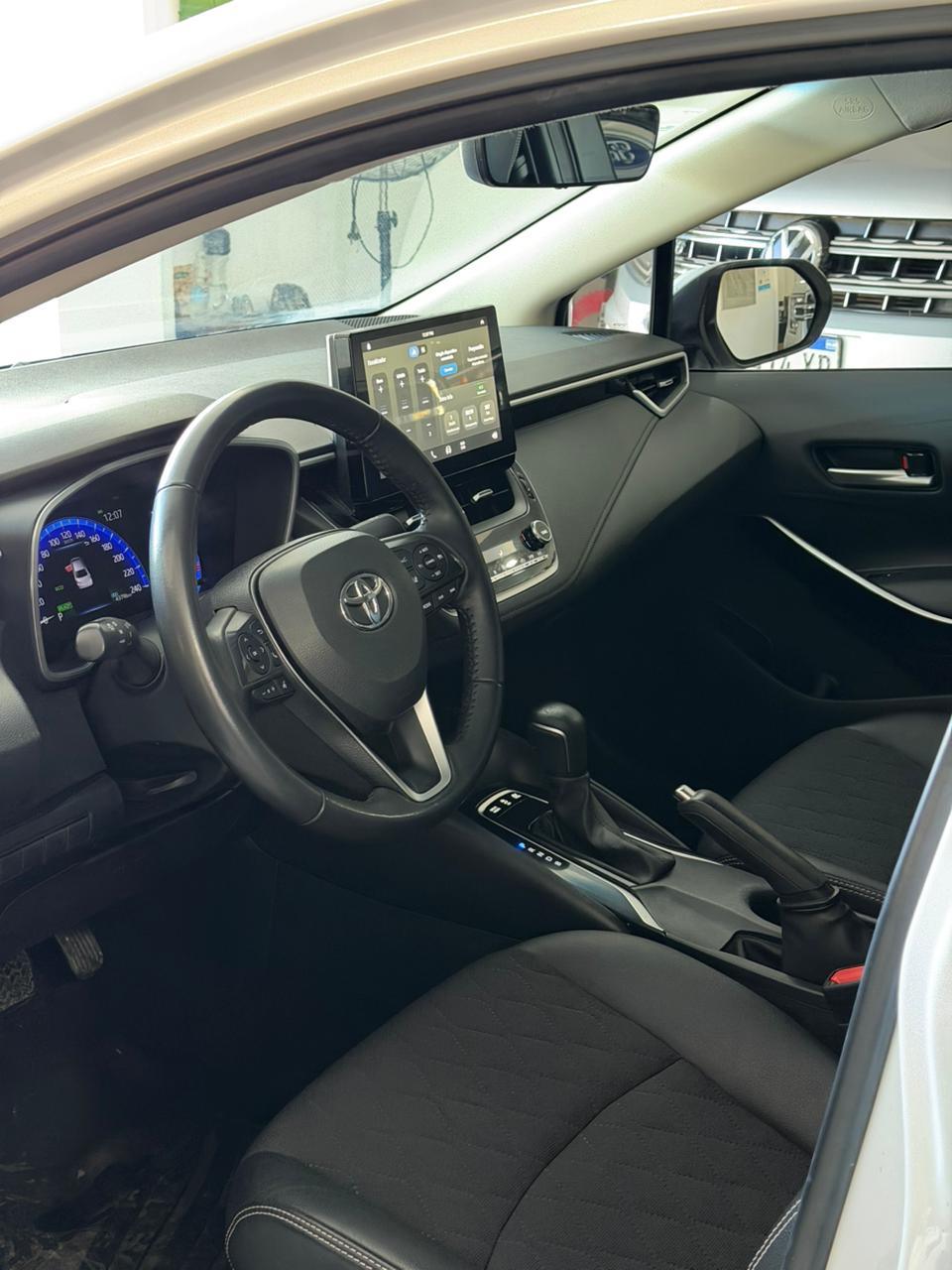 TOYOTA COROLLA 2025 XEI HIBRIDO AT - Imagen 7