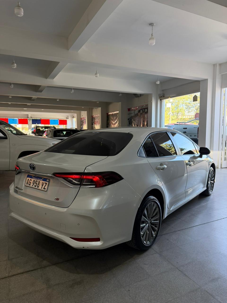 TOYOTA COROLLA 2025 XEI HIBRIDO AT - Imagen 5