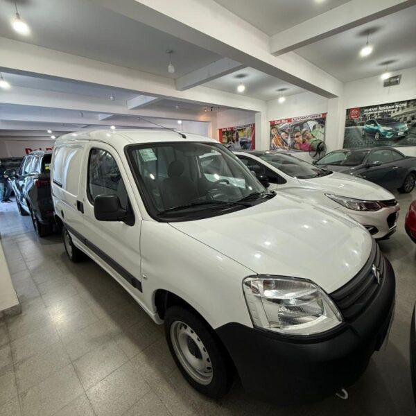 CITROEN BERLINGO BUSINESS 2024 1.6HDI FURGON
