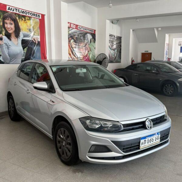 VOLKSWAGEN POLO TREND 1.6 AT 2018