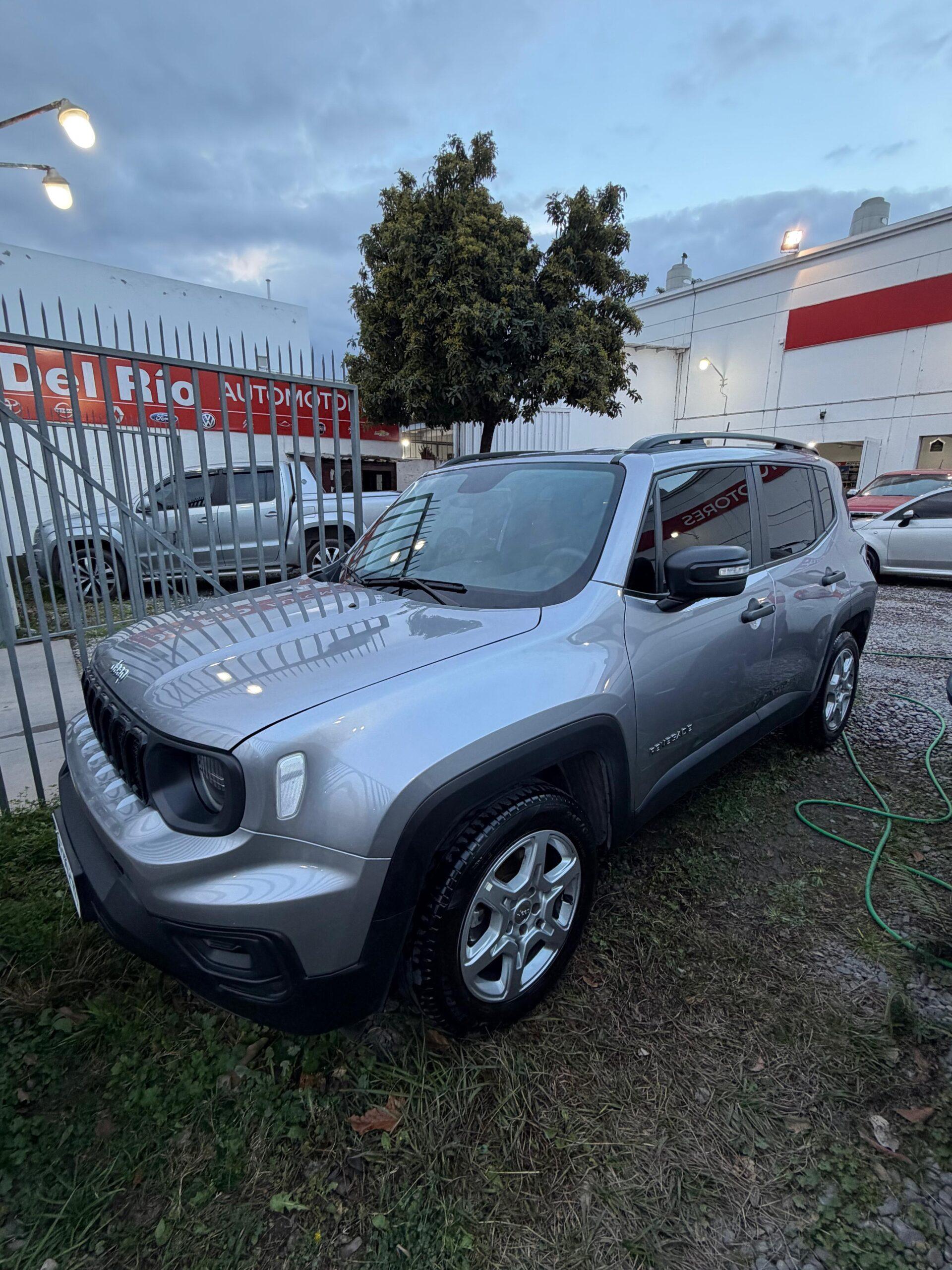 JEEP RENEGADE 2023 SPORT MT 4X2 - Imagen 2